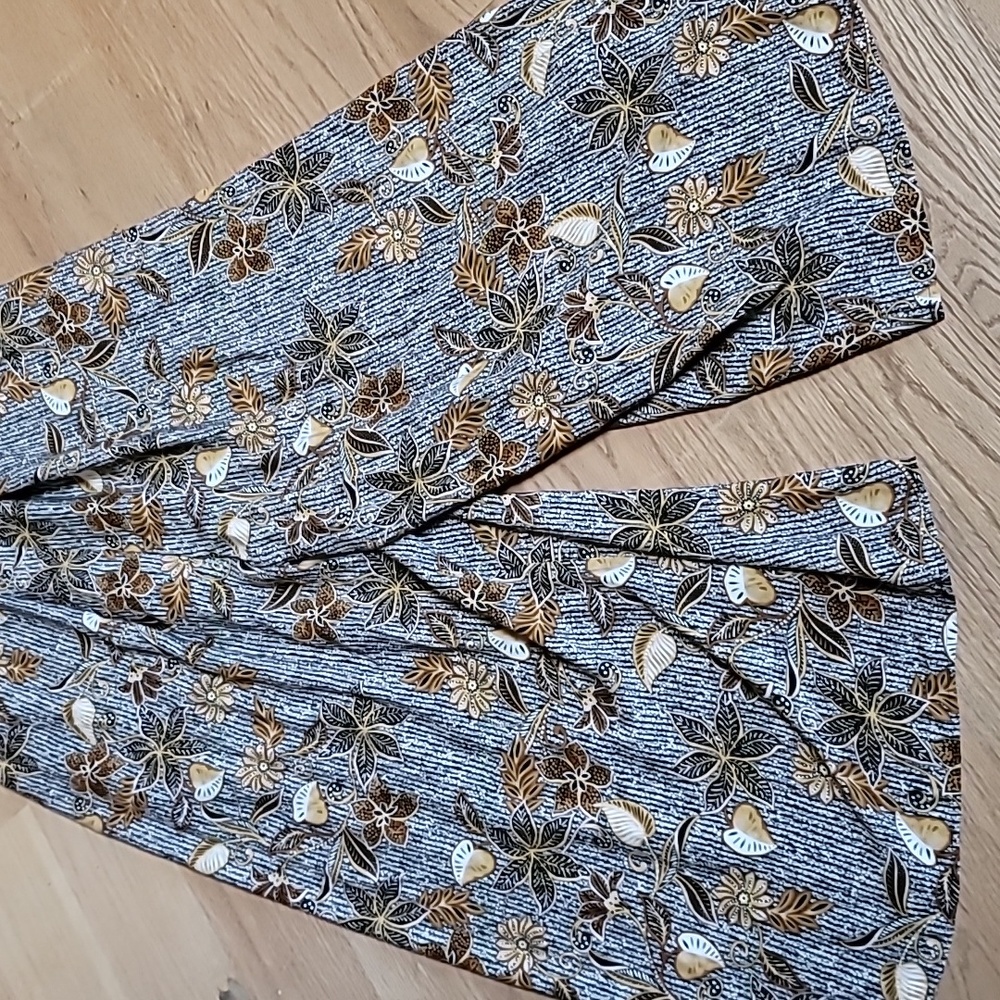 NWT Ces Femme Floral Print Tube Jumpsuit - SZ M - Picture 2 of 6